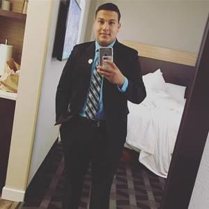 Meet your Posher, Erick